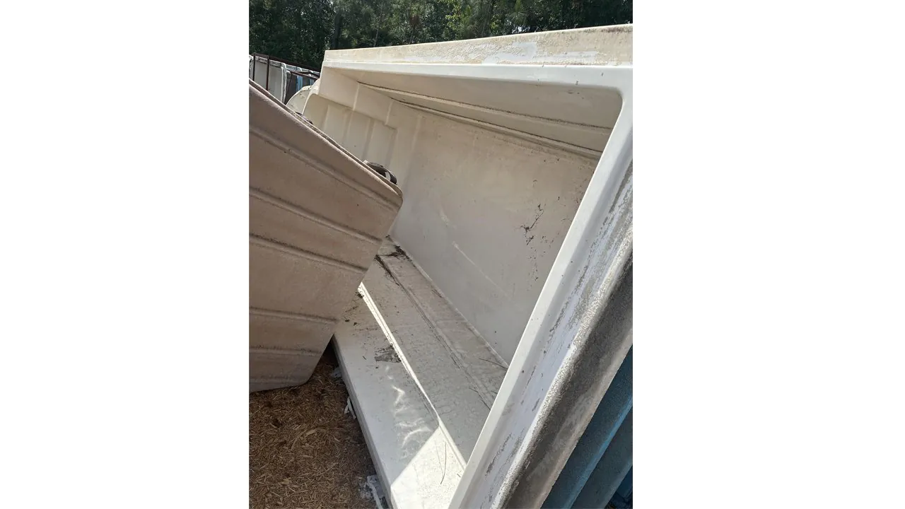 DISCONTINUED SHELLS - Image 3